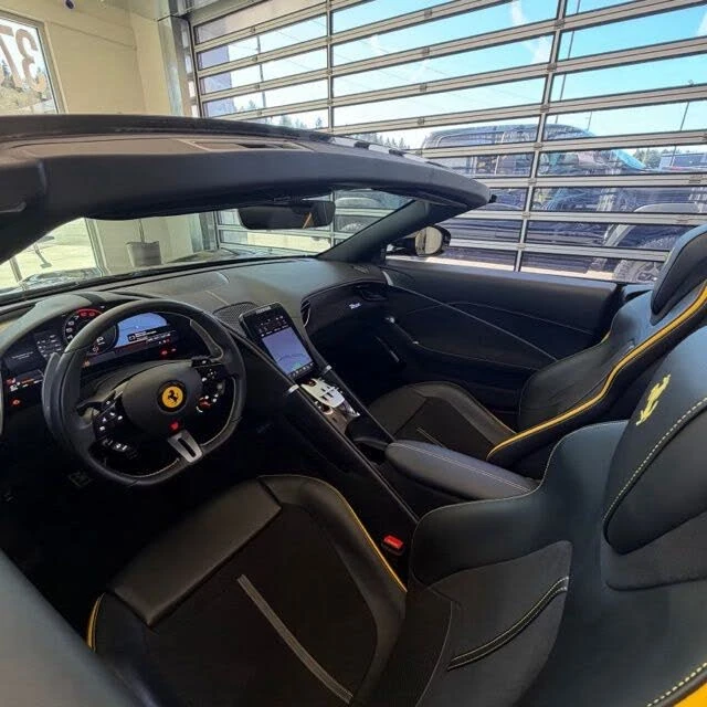 2025 Ferrari Roma Spider - Image 7 of 7