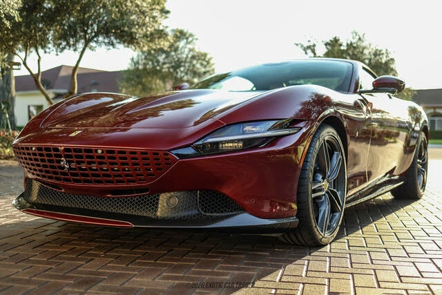 2025 Ferrari Roma Spider - Image 22 of 31