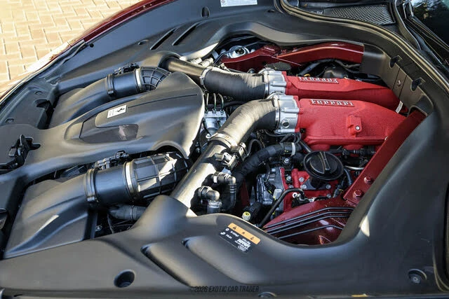 2025 Ferrari Roma Spider - Image 23 of 31