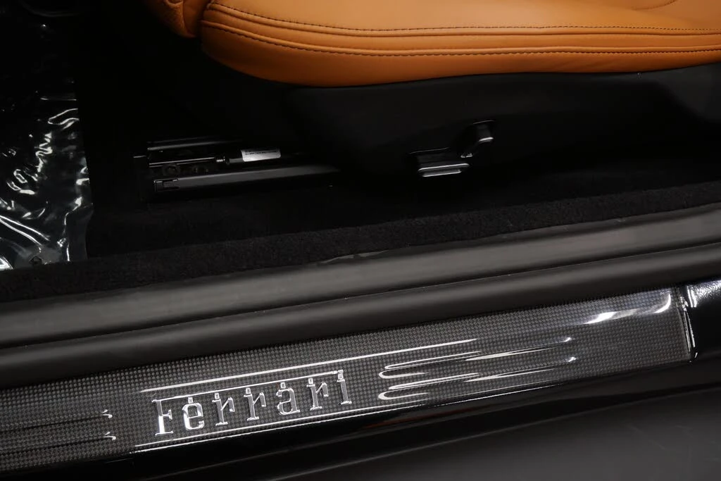 2025 Ferrari Roma Spider - Image 31 of 31