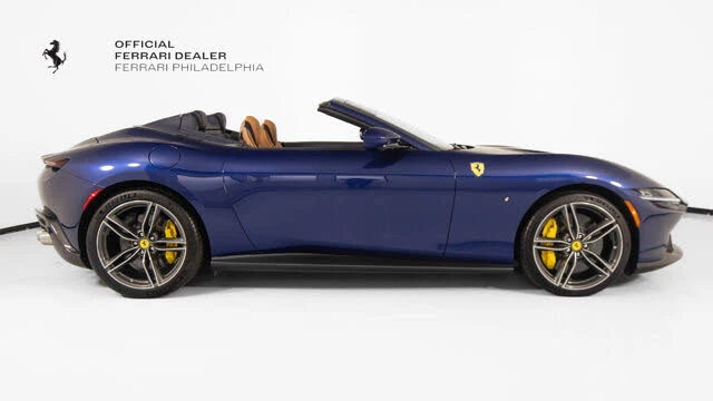2025 Ferrari Roma Spider - Image 9 of 20