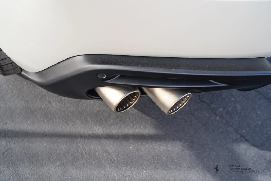 2025 Ferrari Roma Spider - Image 6 of 27