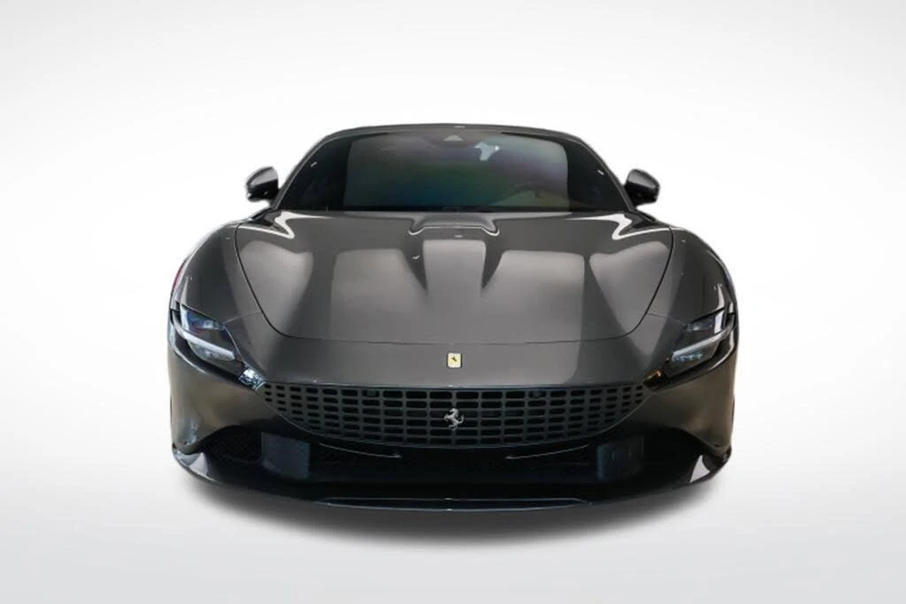 2025 Ferrari Roma Spider - Image 8 of 31