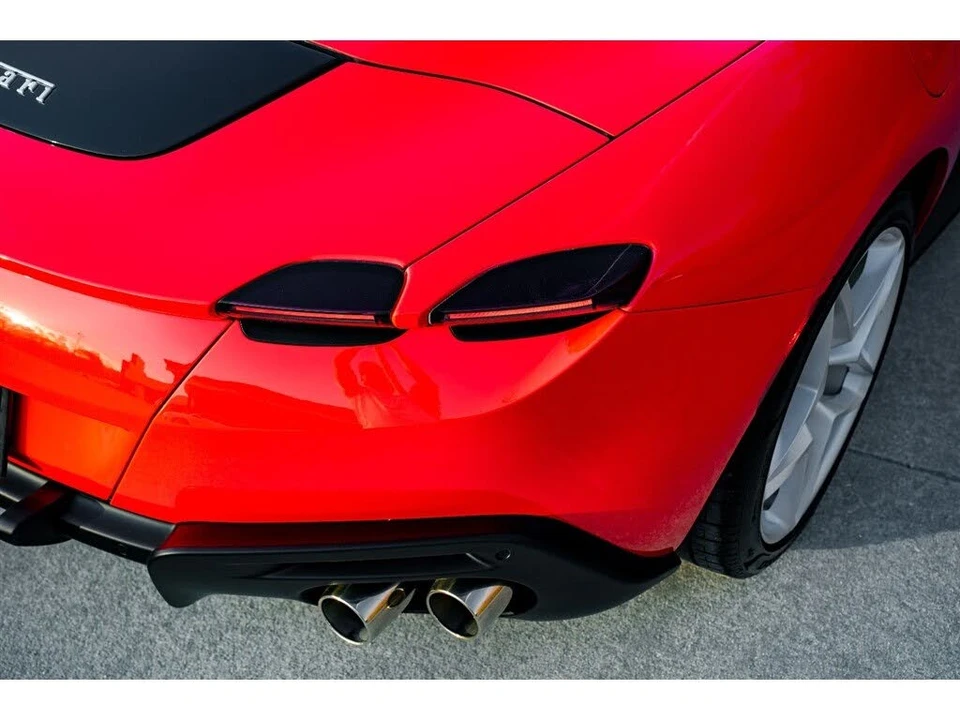 2025 Ferrari Roma Spider - Image 26 of 31