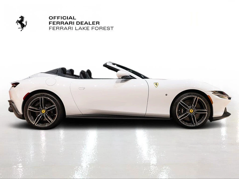 2025 Ferrari Roma Spider - Image 9 of 31