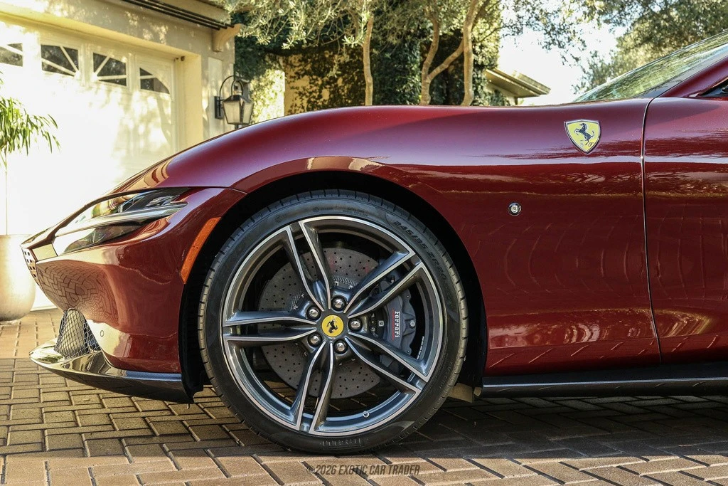 2025 Ferrari Roma Spider - Image 4 of 24