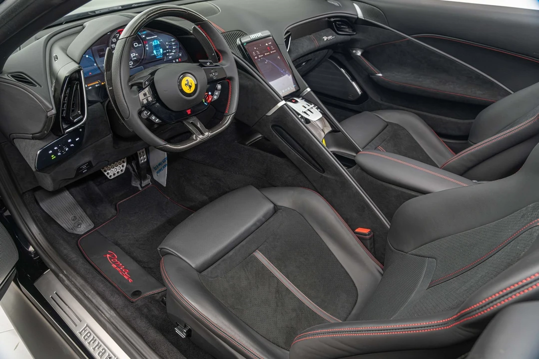 2025 Ferrari Roma Spider - Image 31 of 31