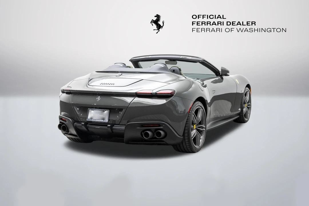 2025 Ferrari Roma Spider - Image 7 of 31