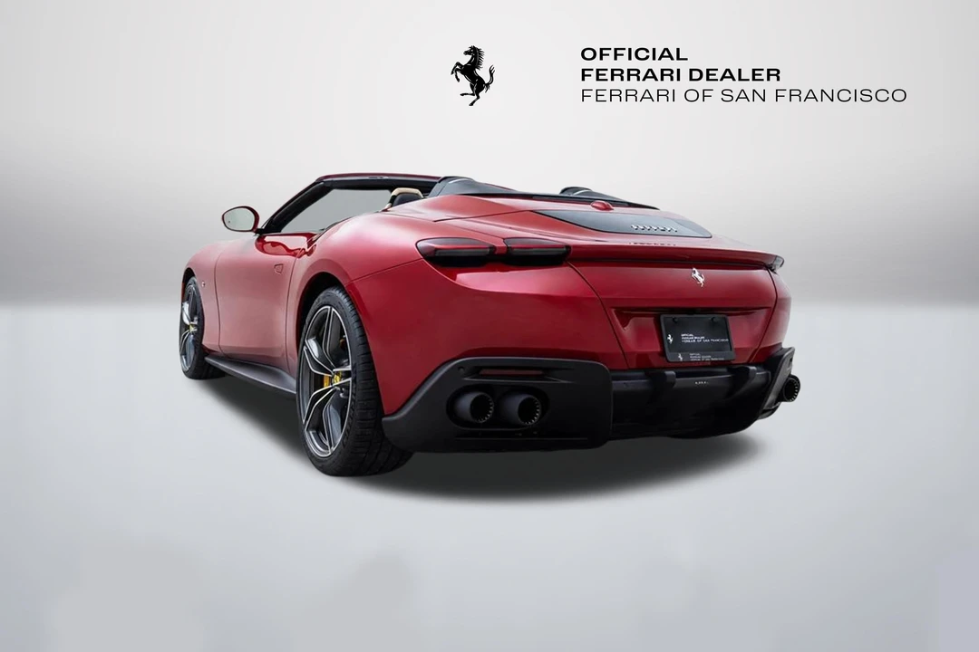 2025 Ferrari Roma Spider - Image 26 of 31