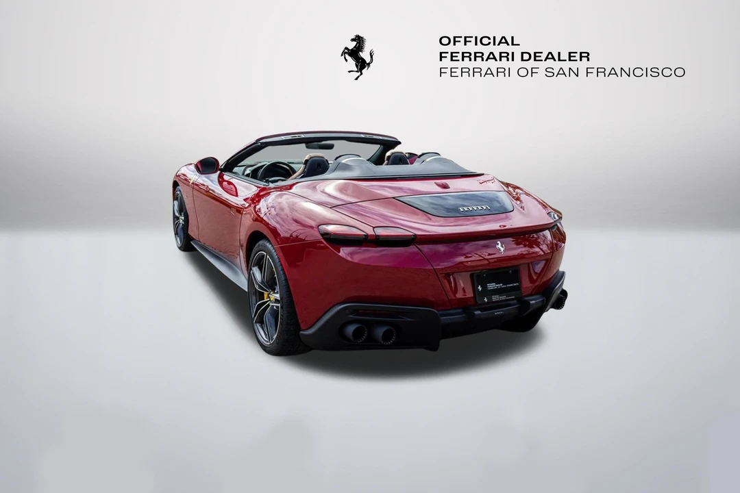 2025 Ferrari Roma Spider - Image 24 of 31