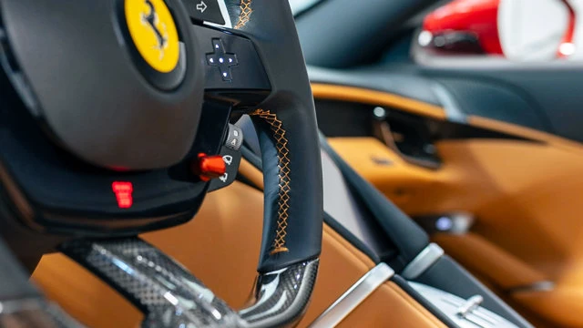 2025 Ferrari Roma Spider - Image 6 of 16