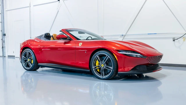 2025 Ferrari Roma Spider - Image 13 of 16