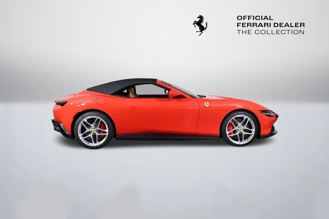2025 Ferrari Roma Spider - Image 10 of 29