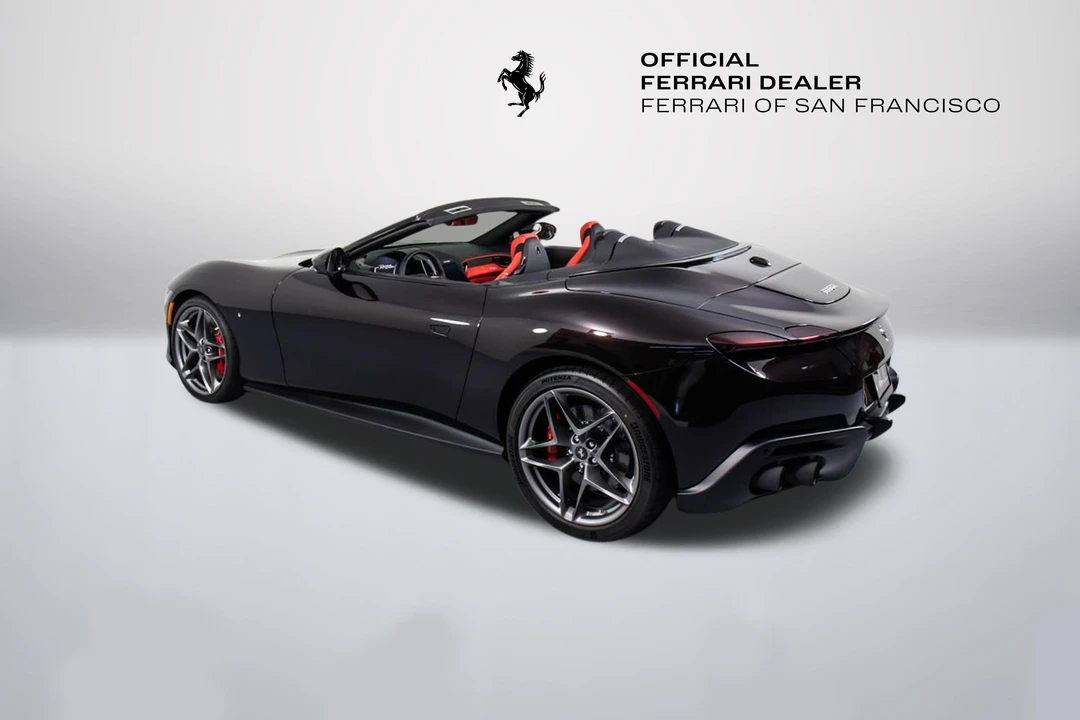 2025 Ferrari Roma Spider - Image 8 of 31