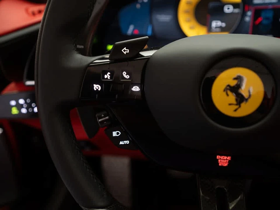 2025 Ferrari Roma Spider - Image 29 of 29