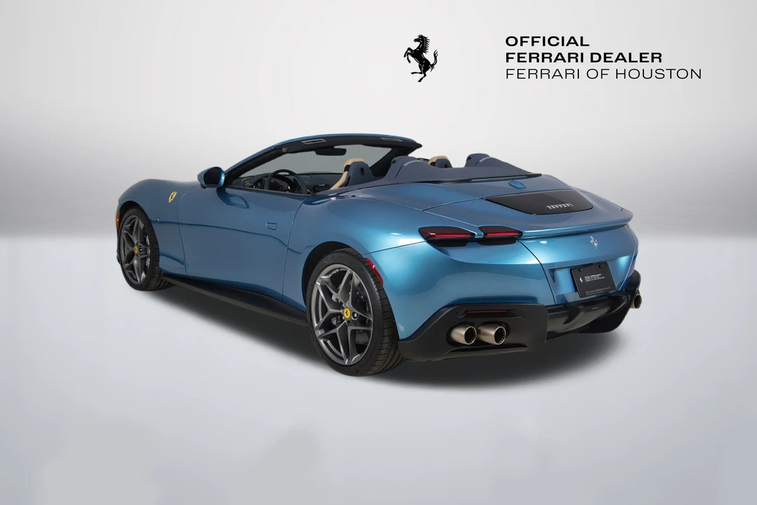 2025 Ferrari Roma Spider - Image 2 of 31