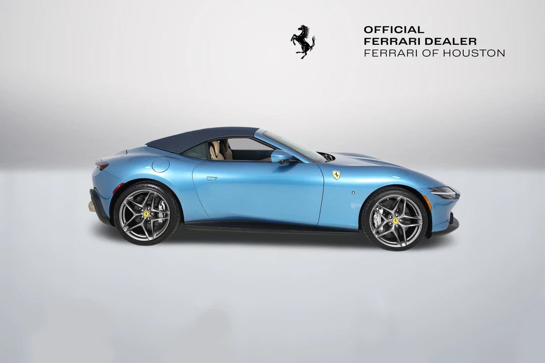 2025 Ferrari Roma Spider - Image 27 of 31