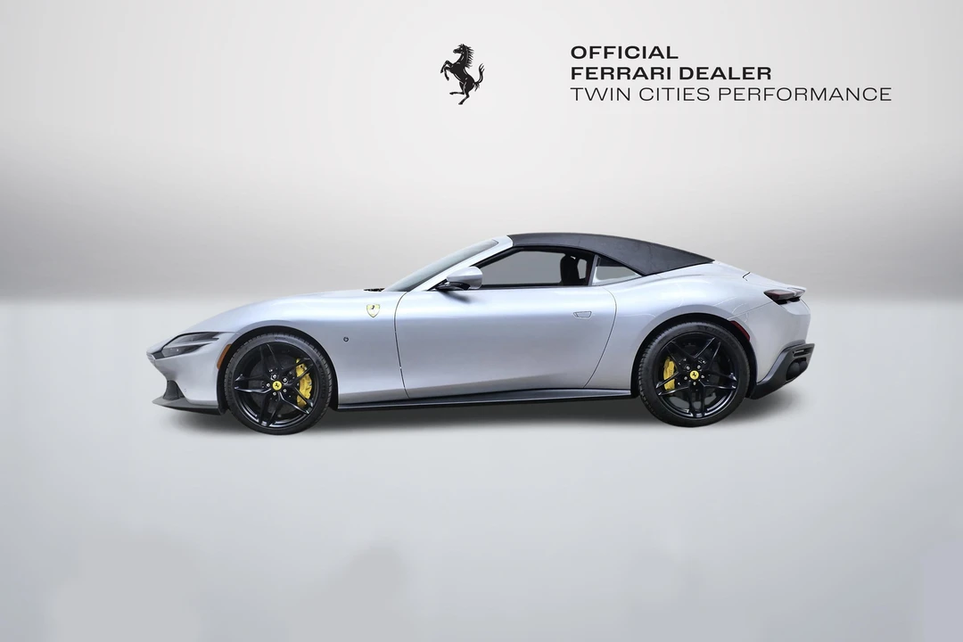 2025 Ferrari Roma Spider - Image 2 of 31