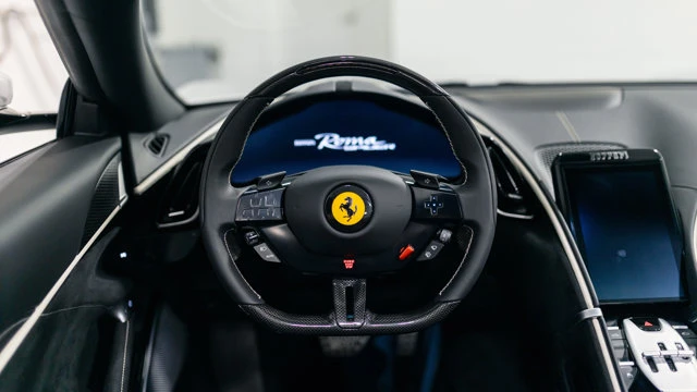 2025 Ferrari Roma Spider - Image 7 of 17