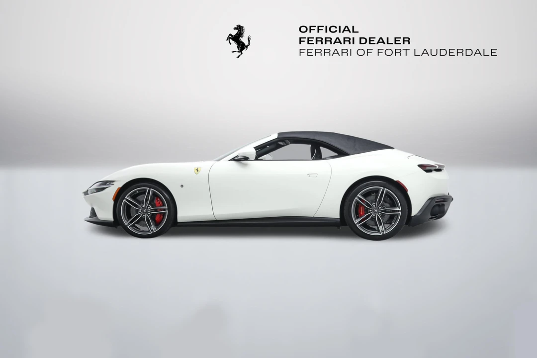 2025 Ferrari Roma Spider - Image 7 of 31