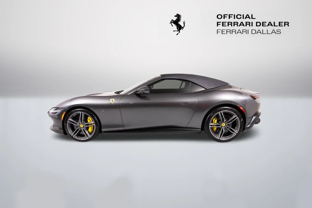2025 Ferrari Roma Spider - Image 10 of 31