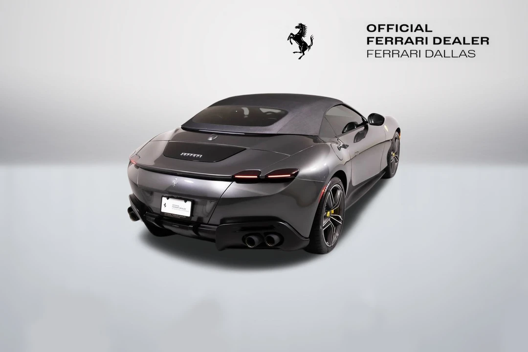 2025 Ferrari Roma Spider - Image 15 of 31