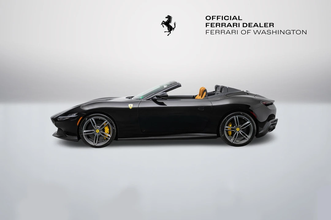 2025 Ferrari Roma Spider - Image 2 of 31
