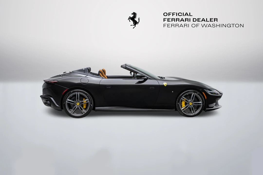 2025 Ferrari Roma Spider - Image 9 of 31