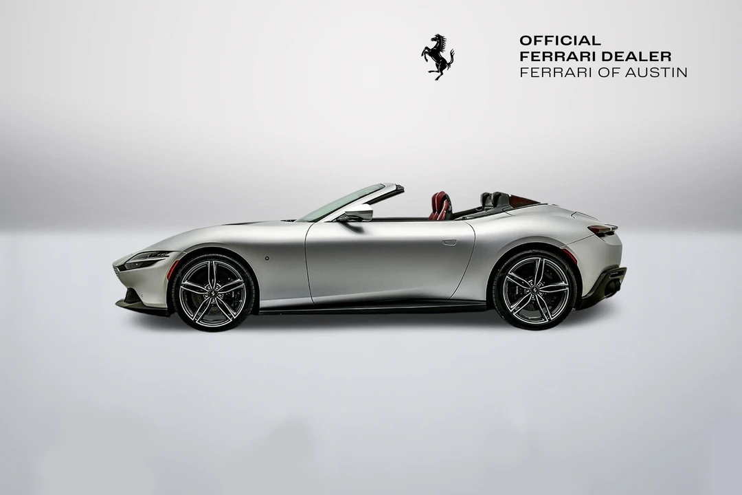 2025 Ferrari Roma Spider - Image 5 of 31