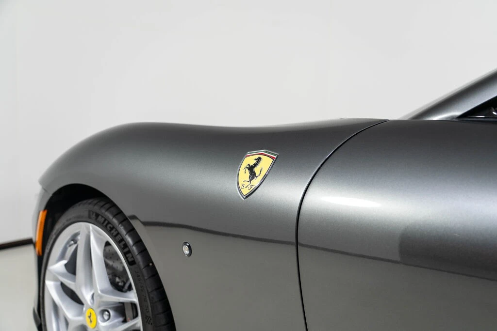 2025 Ferrari - Image 13 of 31