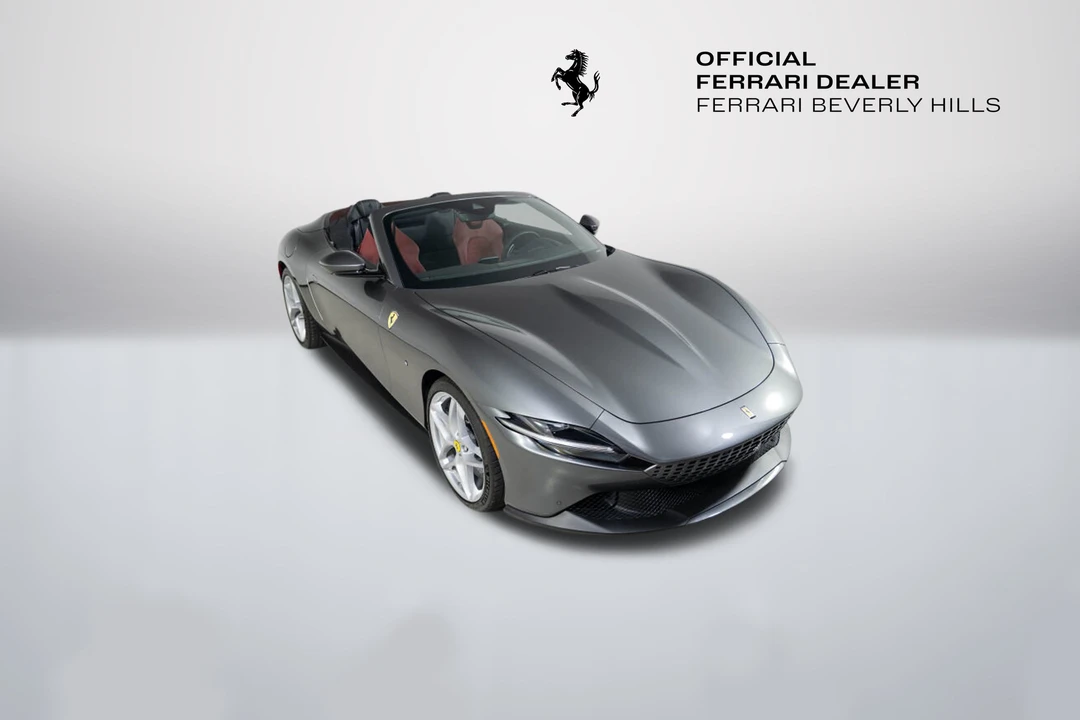 2025 Ferrari Roma Spider - Image 24 of 31