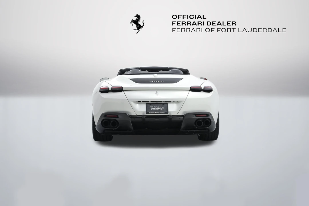 2025 Ferrari Roma Spider - Image 9 of 31