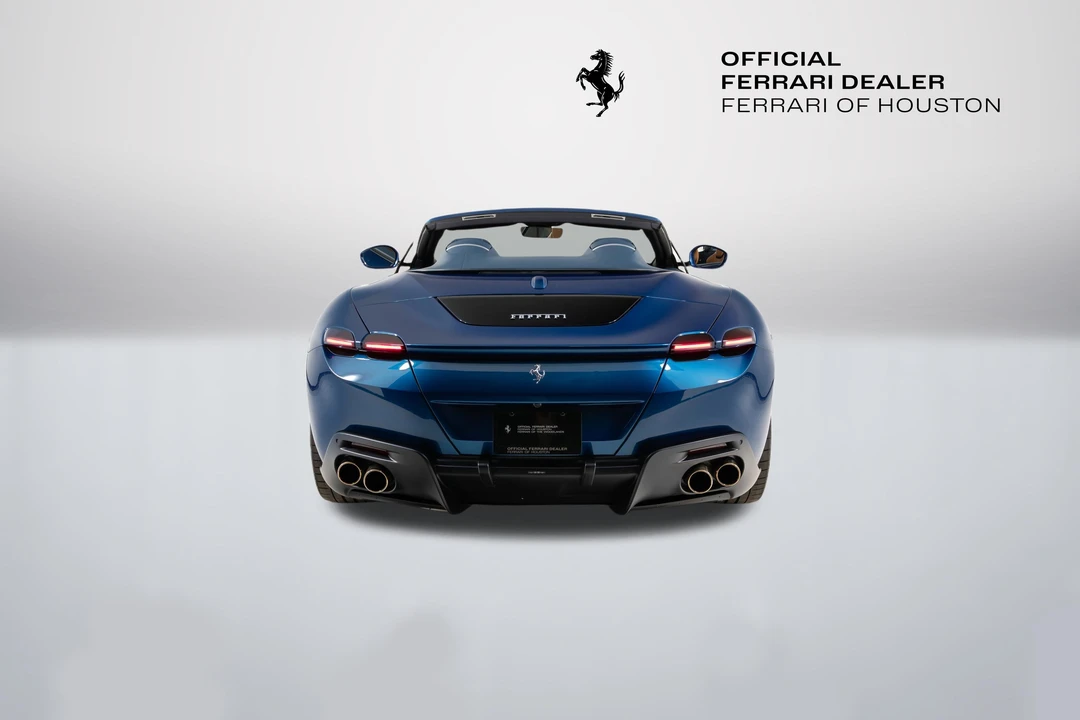 2025 Ferrari Roma Spider - Image 10 of 31