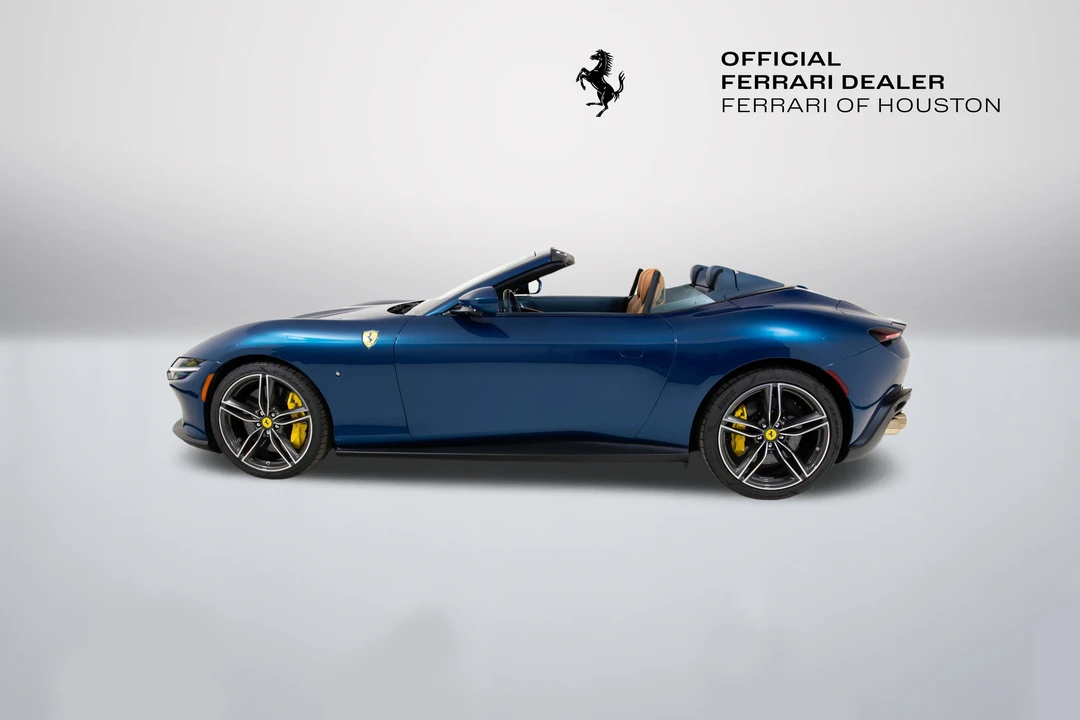 2025 Ferrari Roma Spider - Image 8 of 31