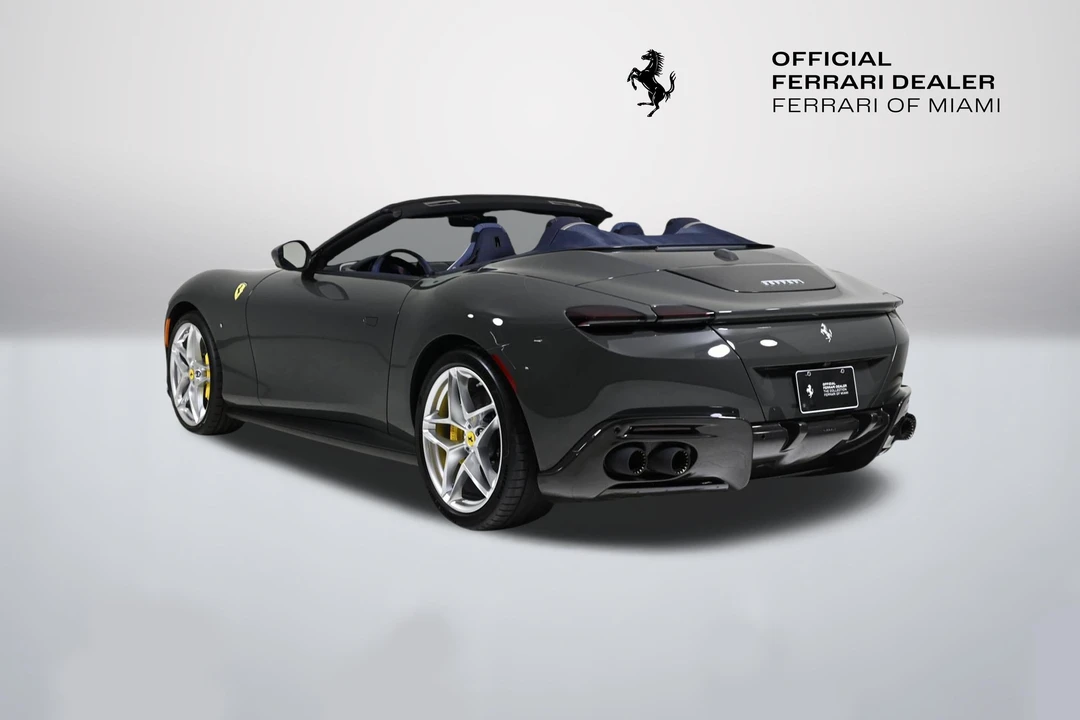 2025 Ferrari Roma Spider - Image 2 of 31