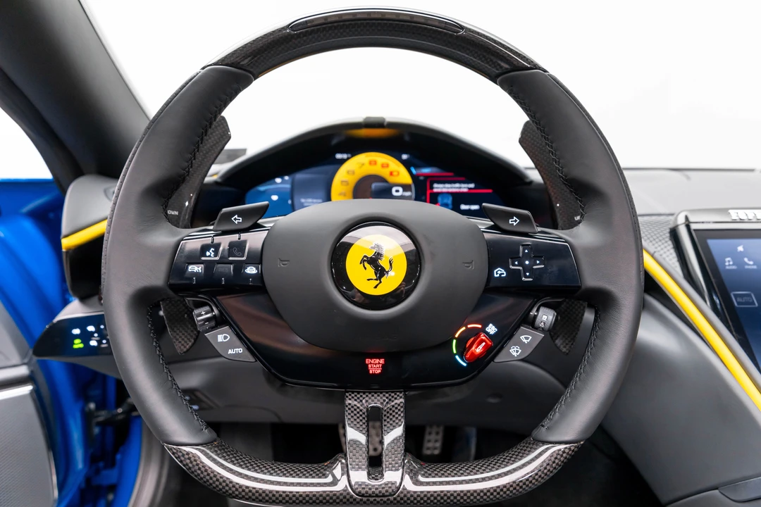 2025 Ferrari Roma Spider - Image 17 of 31