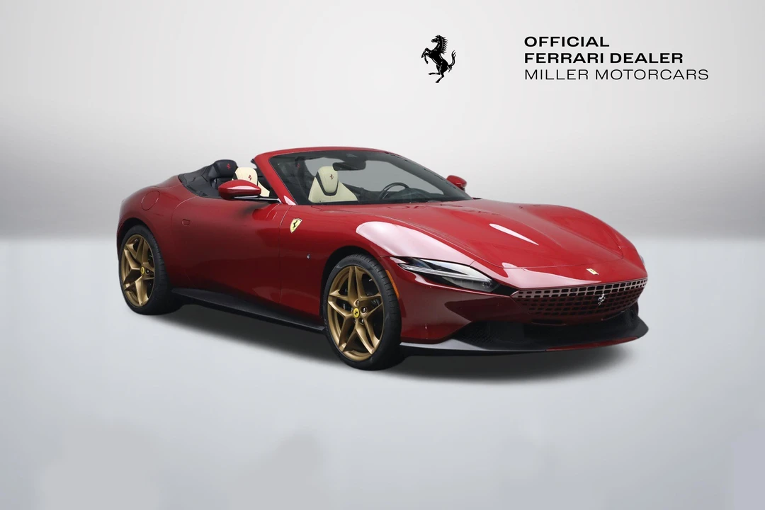 2025 Ferrari Roma Spider - Image 12 of 31