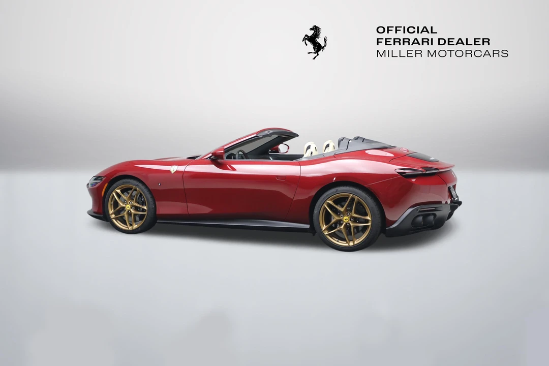 2025 Ferrari Roma Spider - Image 5 of 31