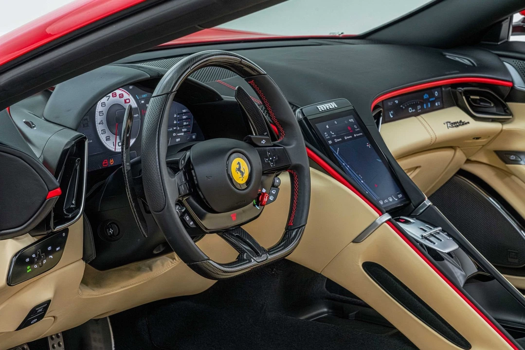 2025 Ferrari Roma Spider - Image 4 of 31