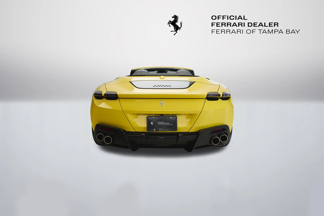 2025 Ferrari Roma Spider - Image 4 of 31