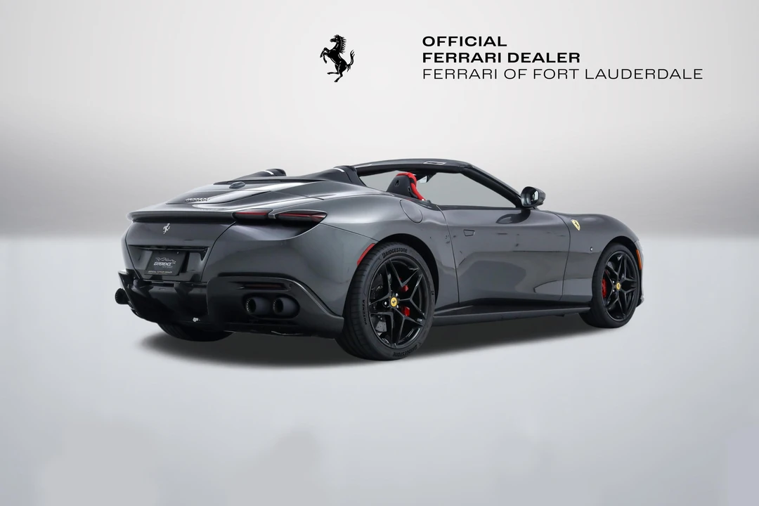 2025 Ferrari Roma Spider - Image 3 of 31
