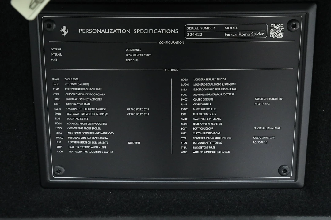 2025 Ferrari Roma Spider - Image 27 of 31