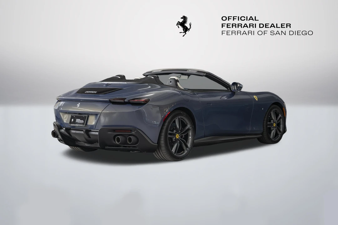 2025 Ferrari Roma Spider - Image 5 of 31
