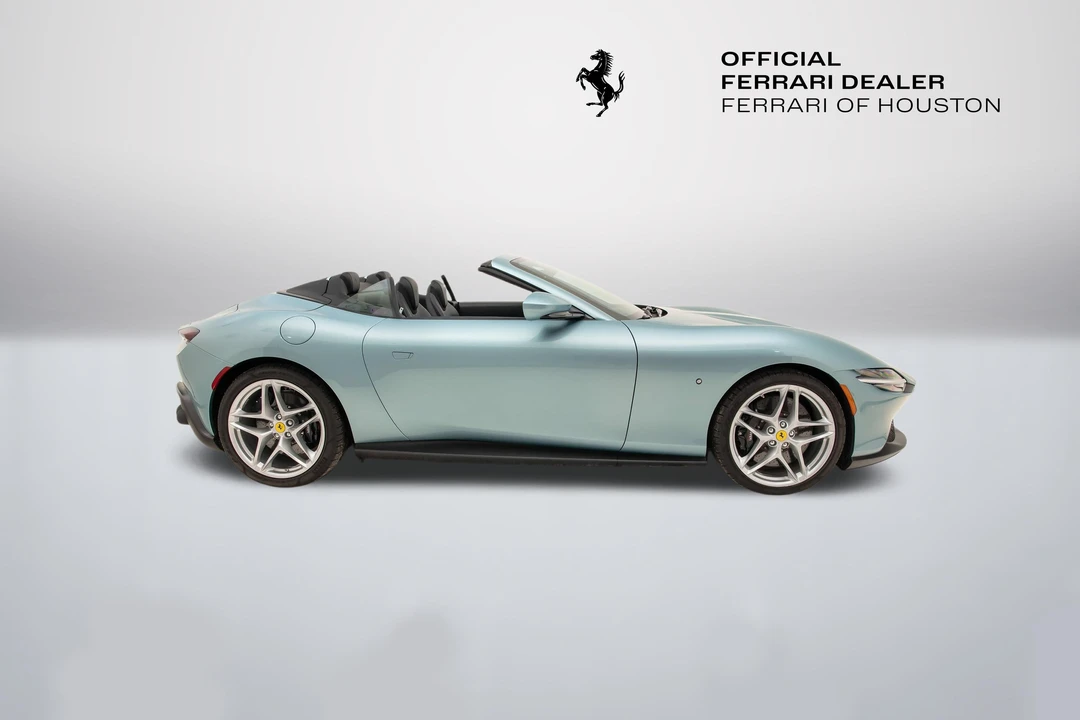 2025 Ferrari Roma Spider - Image 3 of 31