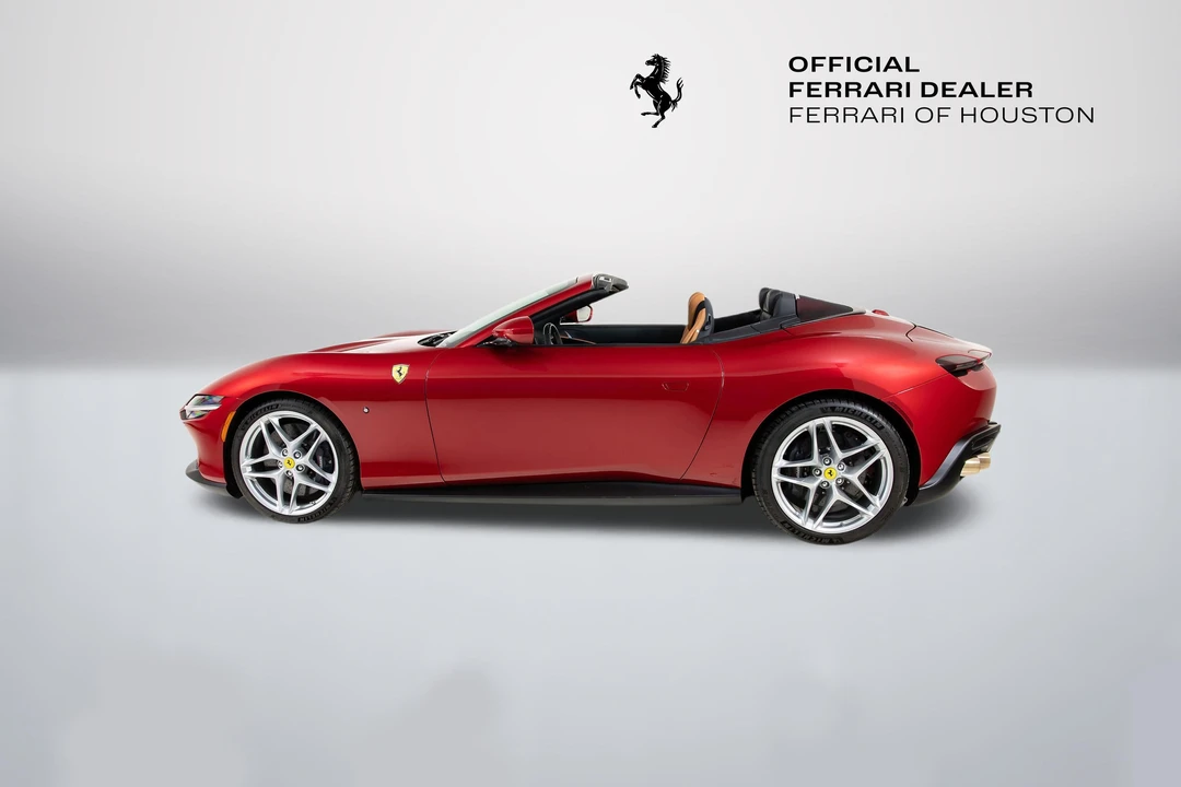 2025 Ferrari Roma Spider - Image 8 of 31