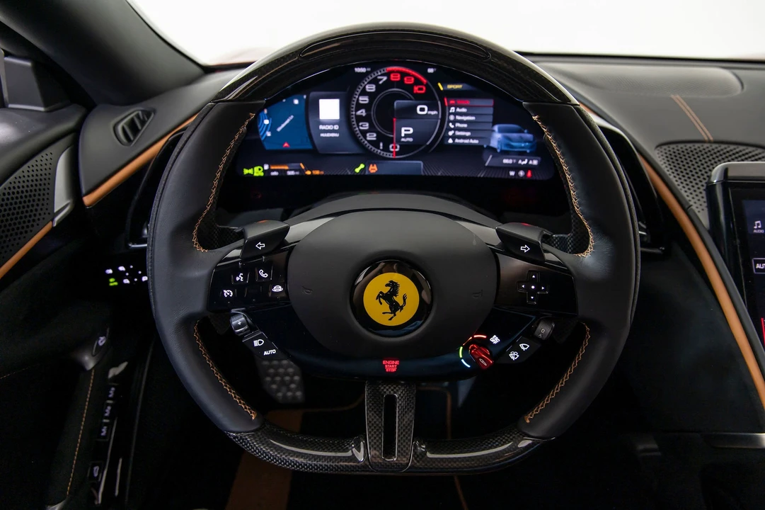 2025 Ferrari Roma Spider - Image 11 of 31