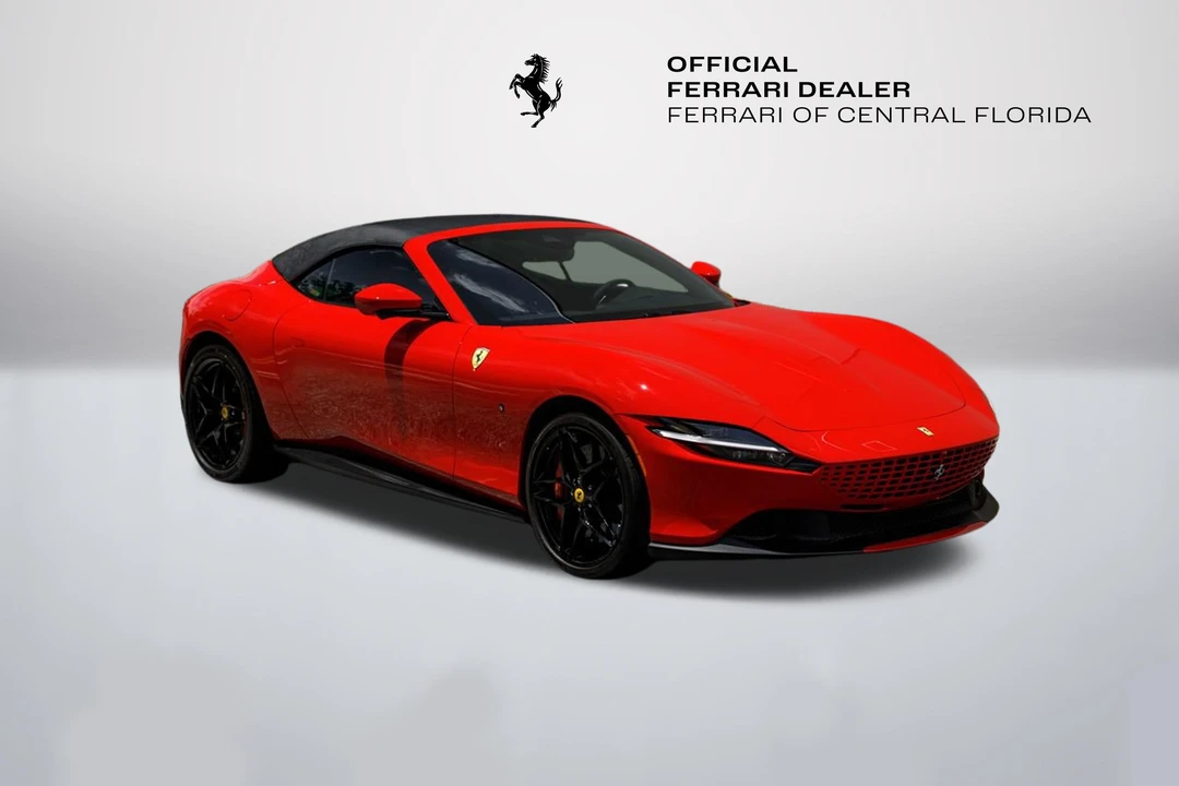 2025 Ferrari Roma Spider - Image 7 of 31