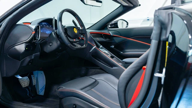 2025 Ferrari Roma Spider - Image 4 of 16