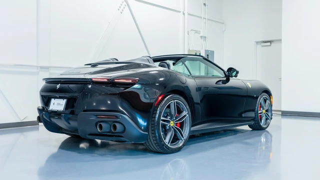 2025 Ferrari Roma Spider - Image 16 of 16