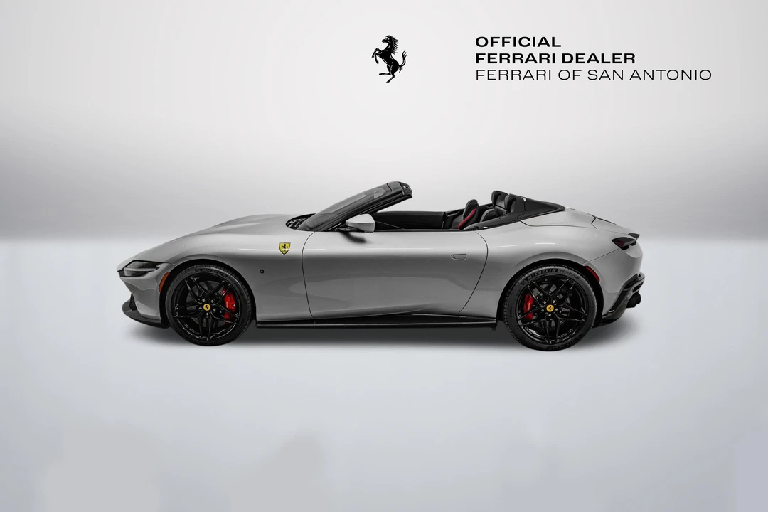 2025 Ferrari Roma Spider - Image 3 of 31